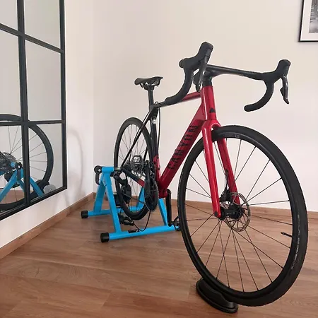 شقة Haus Mit Drei Schlafzimmern Und Garten بروخن