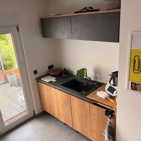 Haus Mit Drei Schlafzimmern Und Garten Apartamento *