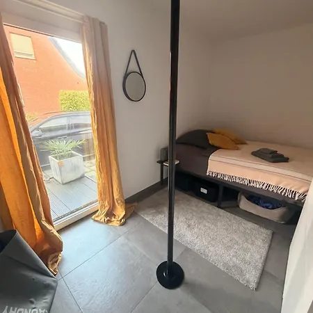 Haus Mit Drei Schlafzimmern Und Garten Lejlighed Bruggen (Viersen)