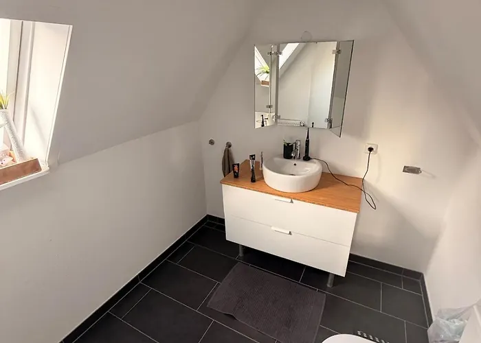 Haus Mit Drei Schlafzimmern Und Garten Bruggen (Viersen)