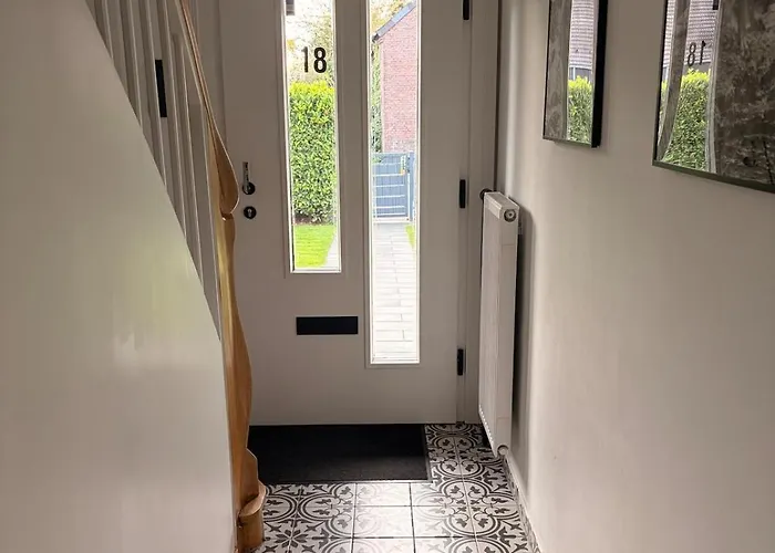 Haus Mit Drei Schlafzimmern Und Garten Lejlighed *